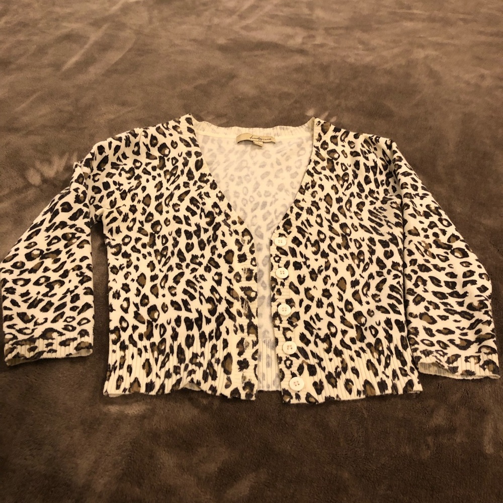 Twenty one Super cute sweater .